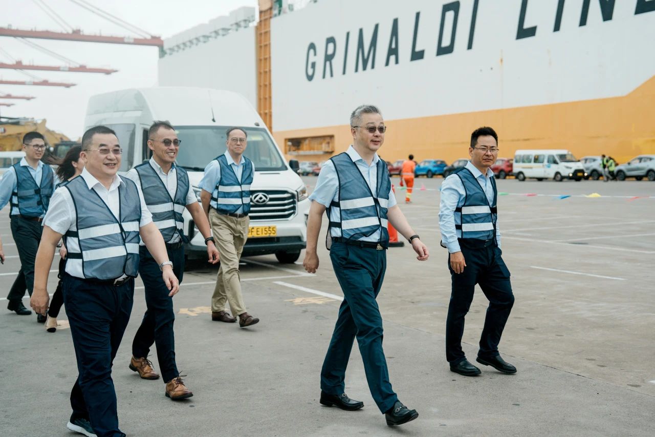 304.cam永利集团总经理庄菁雄赴海通调研